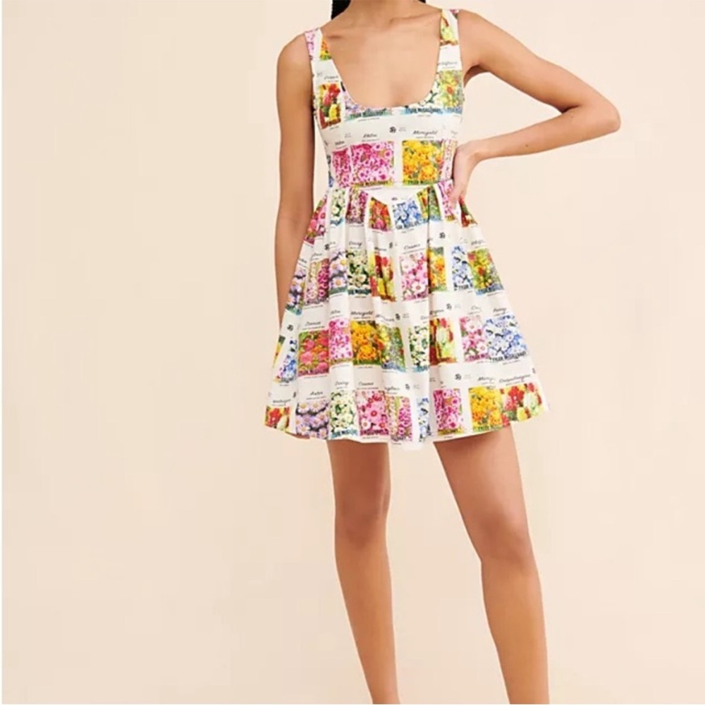 Floral Print White Sundress with Scoop Neck